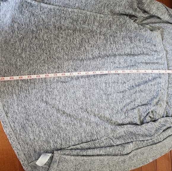 Gray cardigan - Picture 11 of 11